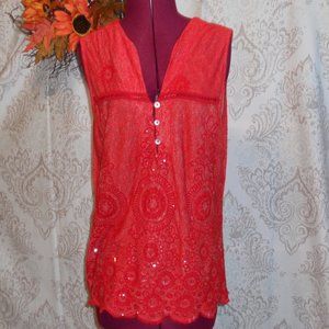 Bella Umbra L Red Sleeveless 3 Button Top Scalloped Hem Sequins